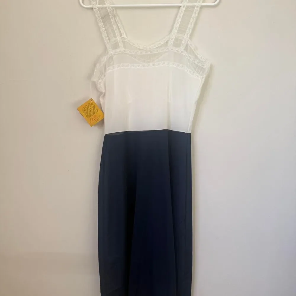 Deadstock NWT 1950s Full Slip Dress Navy Skirt Luxite by Holeproof 34